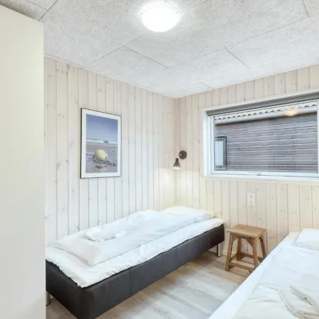 Cozy In With Sauna Nyaraló Jesendorf